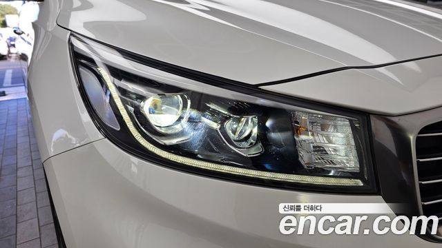 Kia Carnival 9-Seater Noblesse Special 2019 — фото 22