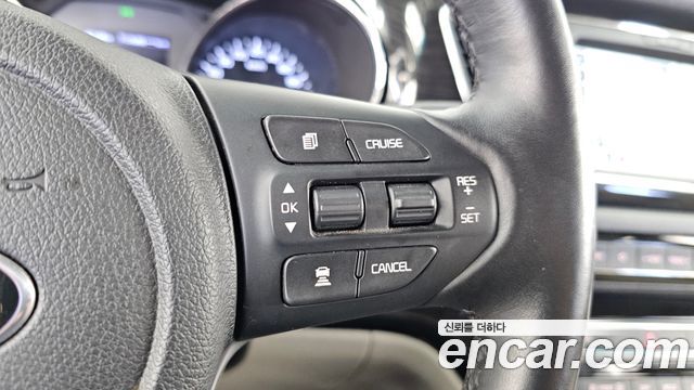 Kia Carnival 9-Seater Noblesse Special 2019 — фото 28