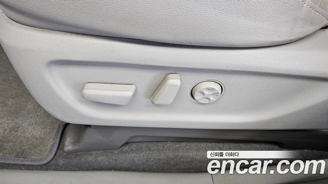 Kia Carnival 9-Seater Noblesse Special 2019 — фото 32