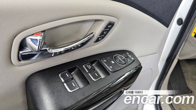 Kia Carnival 9-Seater Noblesse Special 2019 — фото 34