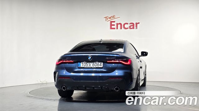 BMW 4 Series (G22) 420i M Sport Performance Coupe 2022 — фото 4