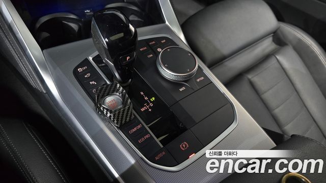 BMW 4 Series (G22) 420i M Sport Performance Coupe 2022 — фото 9