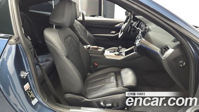 BMW 4 Series (G22) 420i M Sport Performance Coupe 2022 — фото 26