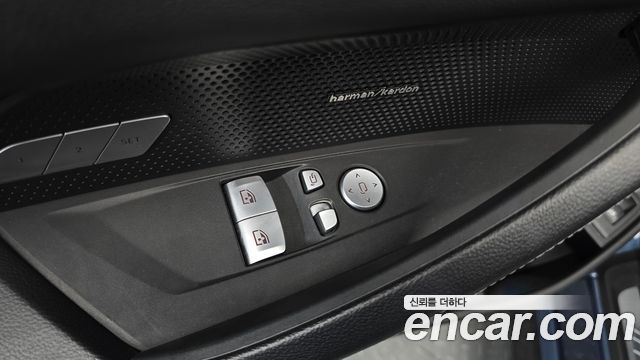 BMW 4 Series (G22) 420i M Sport Performance Coupe 2022 — фото 29