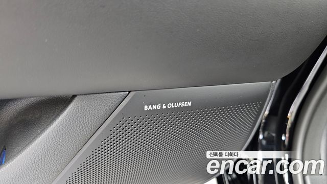 Genesis G90 (RS4) Gasoline 3.5 Turbo AWD 2022 — фото 36