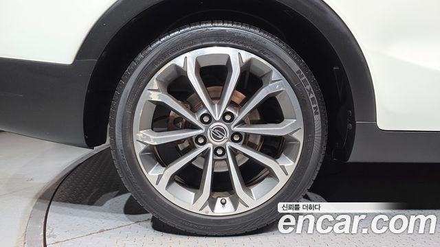 KG Mobility (SsangYong) Tivoli Air Diesel IX 2WD 2016 — фото 5