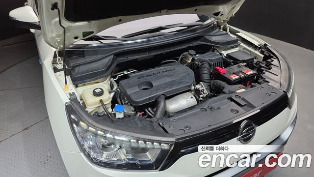 KG Mobility (SsangYong) Tivoli Air Diesel IX 2WD 2016 — фото 6