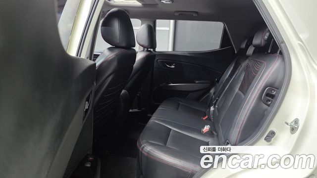 KG Mobility (SsangYong) Tivoli Air Diesel IX 2WD 2016 — фото 12