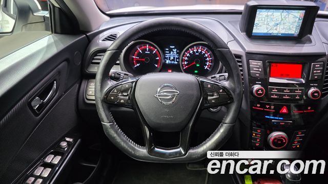 KG Mobility (SsangYong) Tivoli Air Diesel IX 2WD 2016 — фото 13
