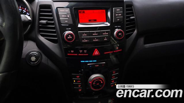 KG Mobility (SsangYong) Tivoli Air Diesel IX 2WD 2016 — фото 15