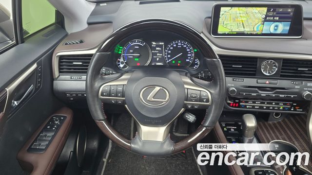 Lexus RX450h (IV) Executive 2018 — фото 18