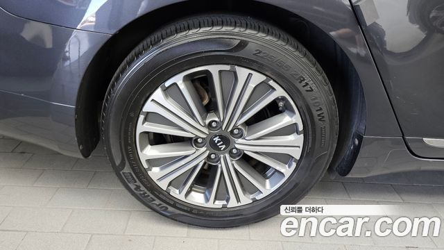 Kia K7 Premier Hybrid Signature 2020 — фото 5