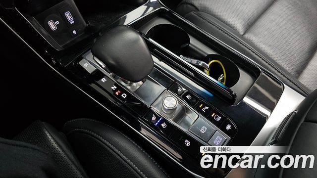 Kia K7 Premier Hybrid Signature 2020 — фото 9