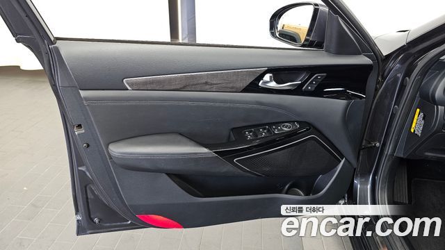 Kia K7 Premier Hybrid Signature 2020 — фото 24