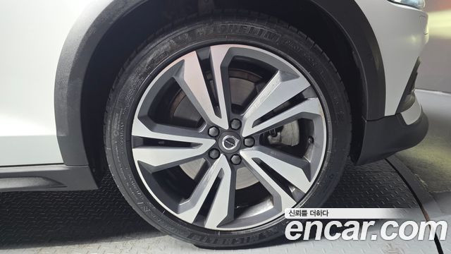 Volvo V60 Cross Country (II) T5 Pro AWD 2020 — фото 21