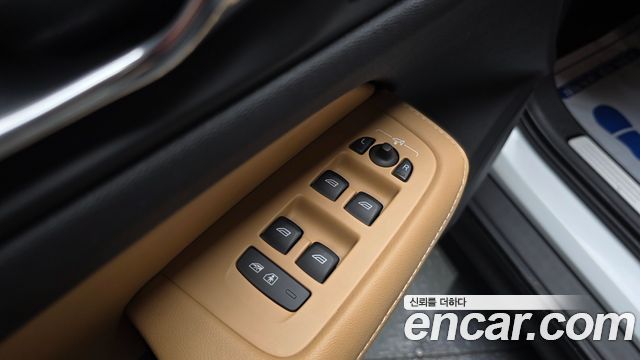 Volvo V60 Cross Country (II) T5 Pro AWD 2020 — фото 38