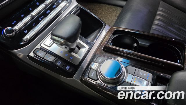 Genesis EQ900 3.8 GDI Luxury 2016 — фото 9