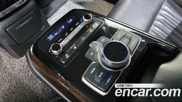 Genesis EQ900 3.8 GDI Luxury 2016 — фото 19
