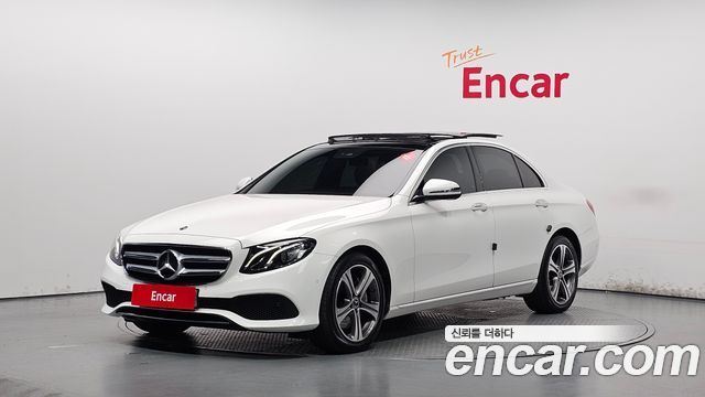 Mercedes-Benz E-Class (W213) E300 Avantgarde 2019 — фото 1