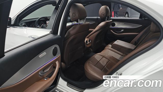 Mercedes-Benz E-Class (W213) E300 Avantgarde 2019 — фото 12