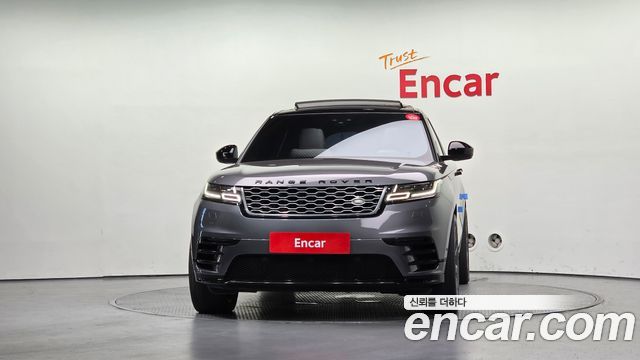 Land Rover Range Rover Velar 3.0 D300 R-Dynamic SE 2018 — фото 3