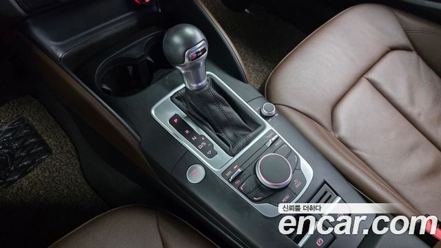 Audi A3 25 TDI Dynamic 8V 2015 — фото 9