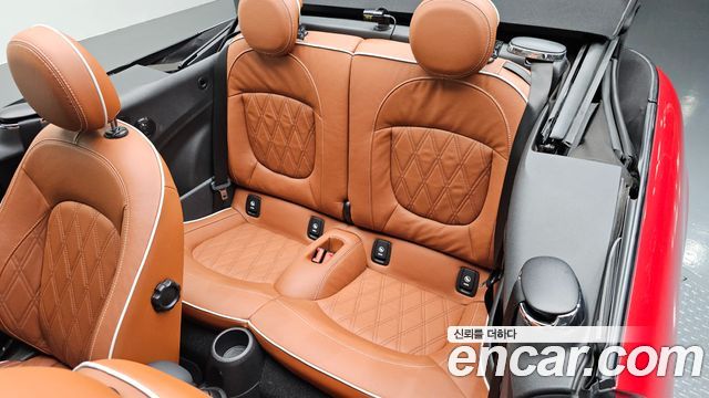 MINI Cooper S Convertible Standard 3rd 2017 — фото 11