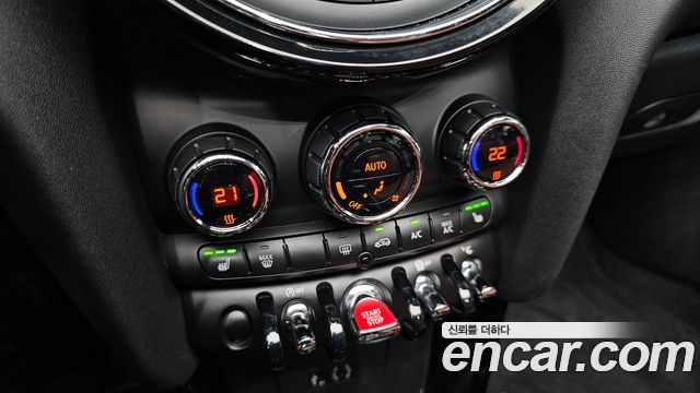 MINI Cooper S Convertible Standard 3rd 2017 — фото 18
