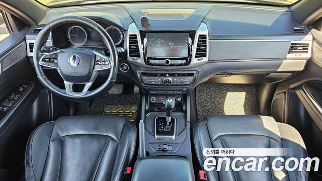 KG Mobility (SsangYong) Rexton Sports Khan Diesel 2.2 4WD Professional X (5-Link) 2019 — фото 7