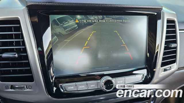 KG Mobility (SsangYong) Rexton Sports Khan Diesel 2.2 4WD Professional X (5-Link) 2019 — фото 14