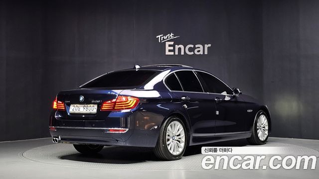 BMW 5 Series (F10) 528i xDrive Luxury Plus 2015 — фото 2