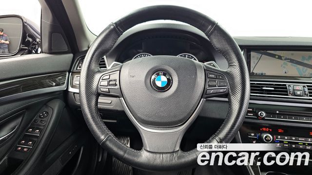 BMW 5 Series (F10) 528i xDrive Luxury Plus 2015 — фото 13