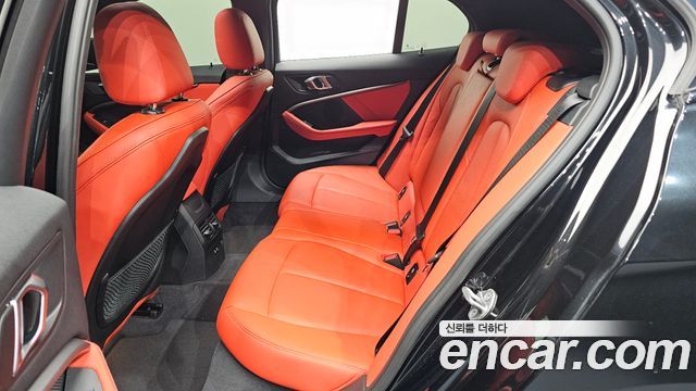 BMW 1 Series (F40) 120i M Sports 2022 — фото 12
