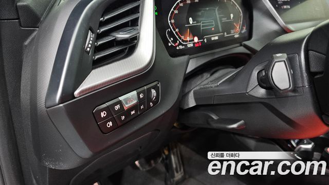BMW 1 Series (F40) 120i M Sports 2022 — фото 17