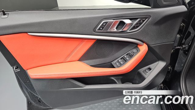 BMW 1 Series (F40) 120i M Sports 2022 — фото 24