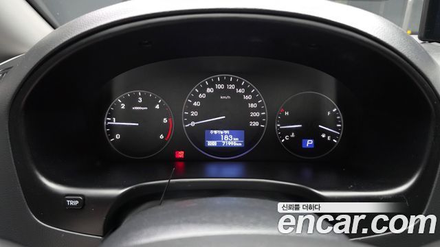 Hyundai Grand Starex Van 3-Seater Smart 2021 — фото 8