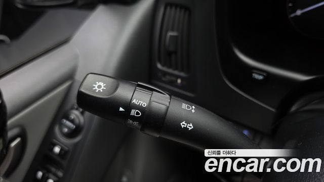 Hyundai Grand Starex Van 3-Seater Smart 2021 — фото 16