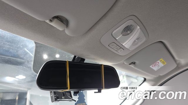 Hyundai Grand Starex Van 3-Seater Smart 2021 — фото 20