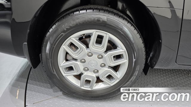 Hyundai Staria Cargo 3-Seater Modern 2022 — фото 5
