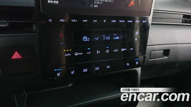 Hyundai Staria Cargo 3-Seater Modern 2022 — фото 17