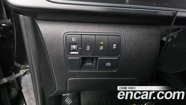 Hyundai Staria Cargo 3-Seater Modern 2022 — фото 18