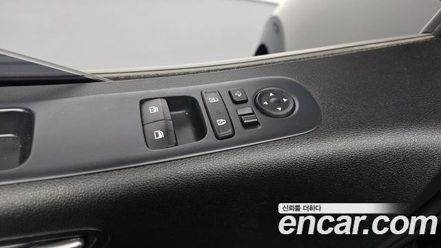 Hyundai Staria Cargo 3-Seater Modern 2022 — фото 28