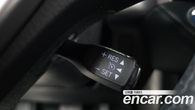 Toyota RAV4 2.5 4WD Hybrid 4th 2018 — фото 40
