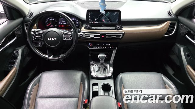 Kia Seltos Gasoline 1.6 Turbo 2WD Signature 2022 — фото 7