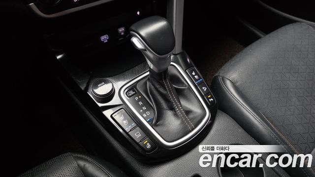Kia Seltos Gasoline 1.6 Turbo 2WD Signature 2022 — фото 9