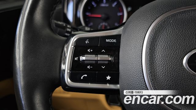 Kia Carnival (IV) Diesel 9-Seater Prestige 2021 — фото 31