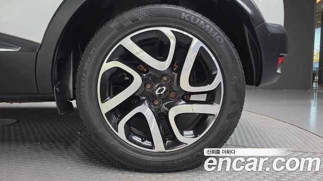 Renault Korea QM3 RE Signature 2017 — фото 5