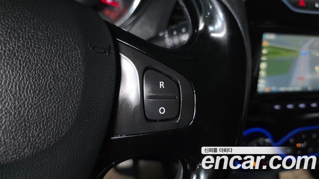 Renault Korea QM3 RE Signature 2017 — фото 27
