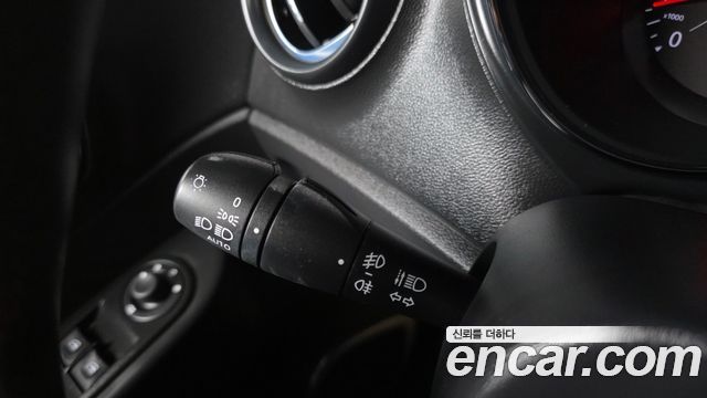 Renault Korea QM3 RE Signature 2017 — фото 31