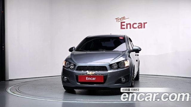 Chevrolet Aveo Sedan 1.4 Turbo LS Deluxe 2015 — фото 3